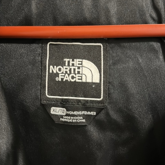 The North Face Black Quilted Puffer Jacket Water-Resistant Womens XL Hood - Picture 2 of 7